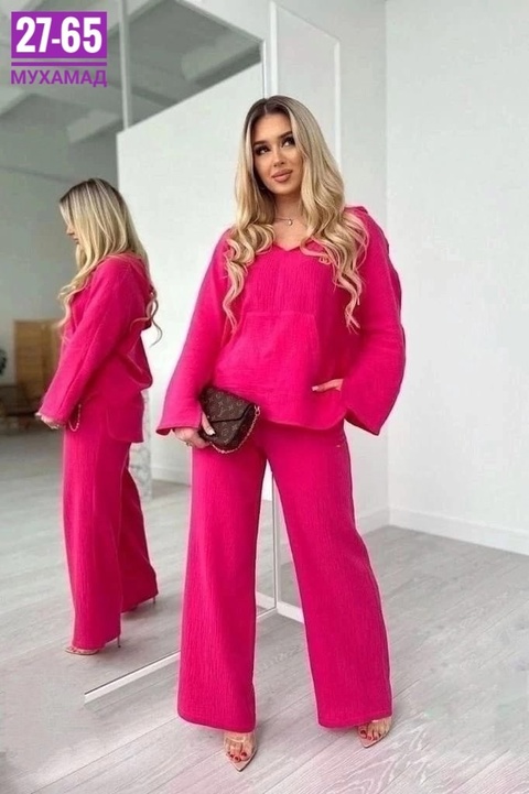 Лёгкие модные женские костюмы двойки