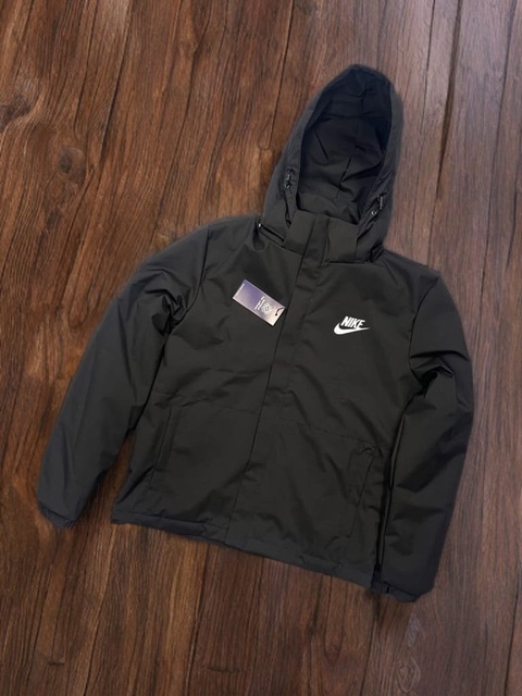 Весенние мужские ветровки