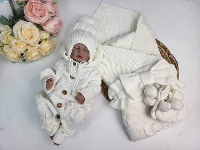 Детские комплекты 5 предметов на выписку