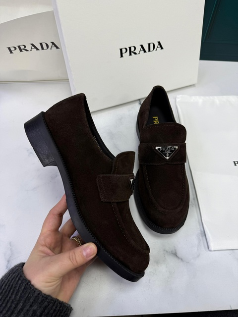 Женские лоферы prad@