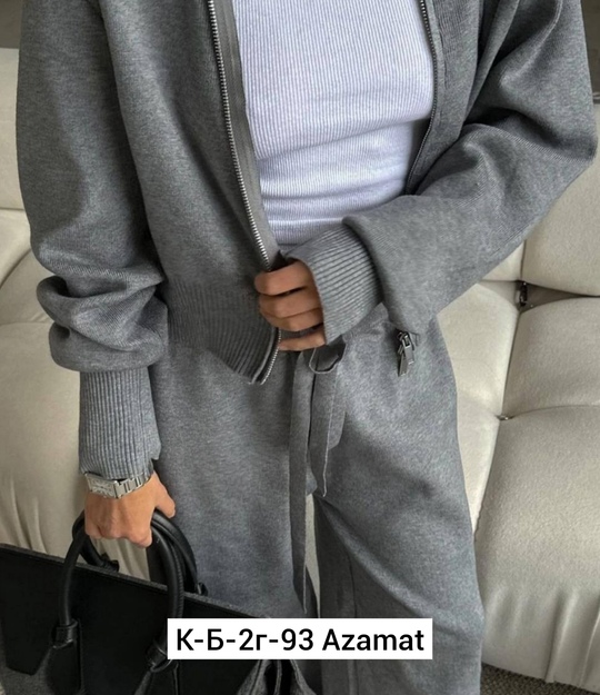 Женские костюмы