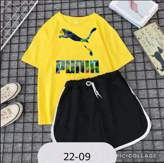Женские костюмы
