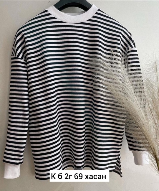 Женские футболки