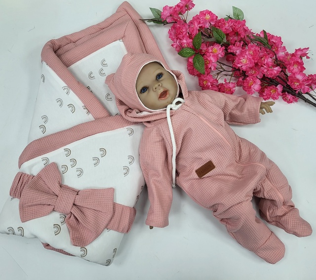 Трикотажные детские комбинезоны с капюшоном