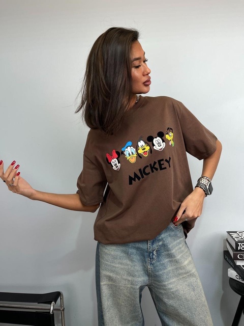 Женские футболки