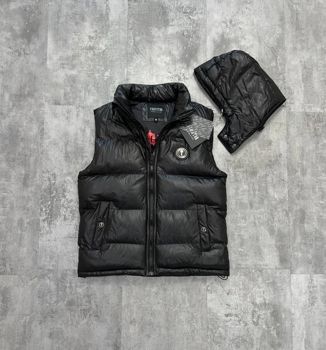 Мужские жилетки