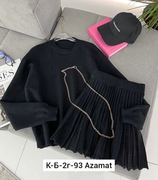 Женские костюмы
