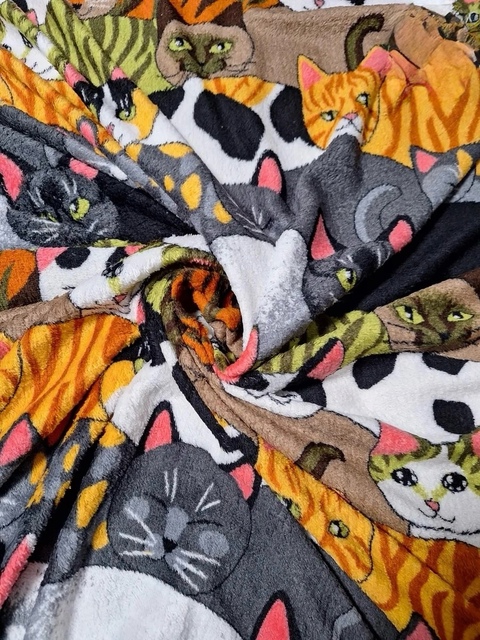 Пледы на флисе