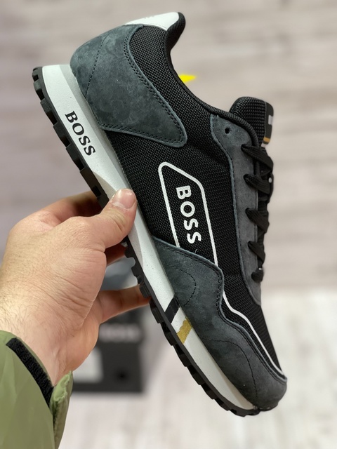 Мужские кроссовки