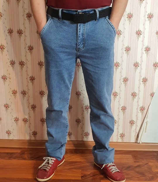 Мужские джинсы