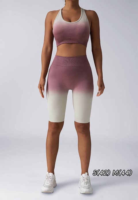 Женские комплекты