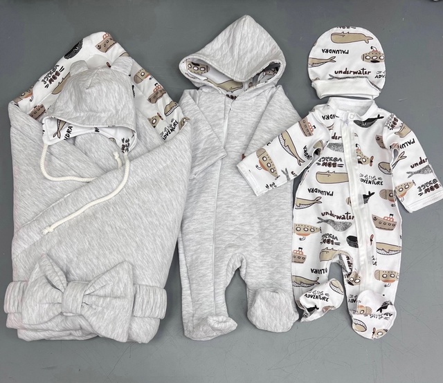 Детские комбинезоны