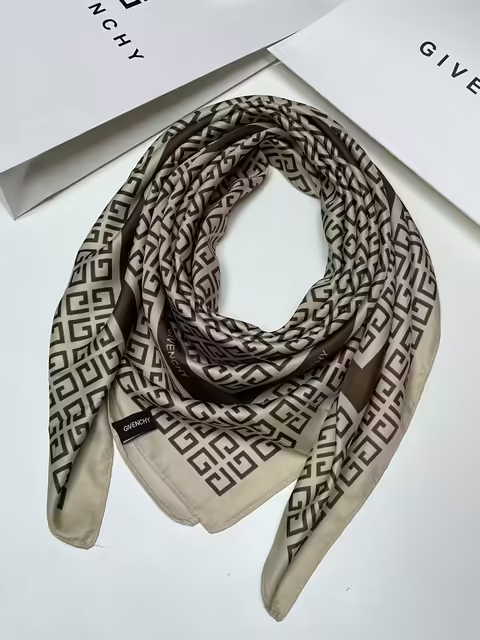 Тонкие женские платки
