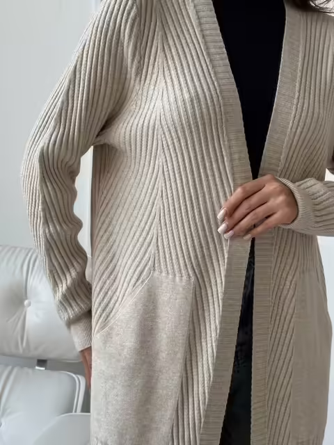 Осенние удлинённые стильные женские кардиганы