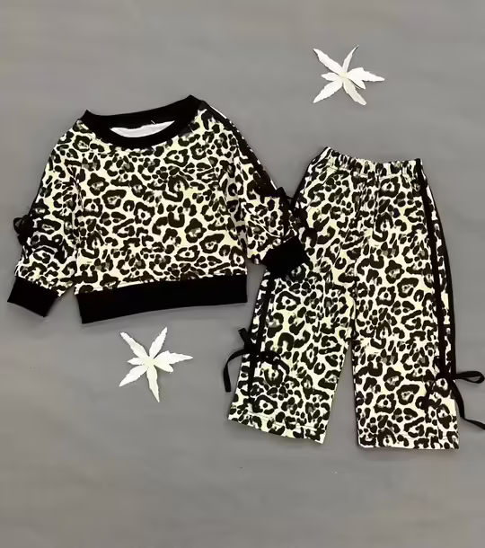 Детские костюмы