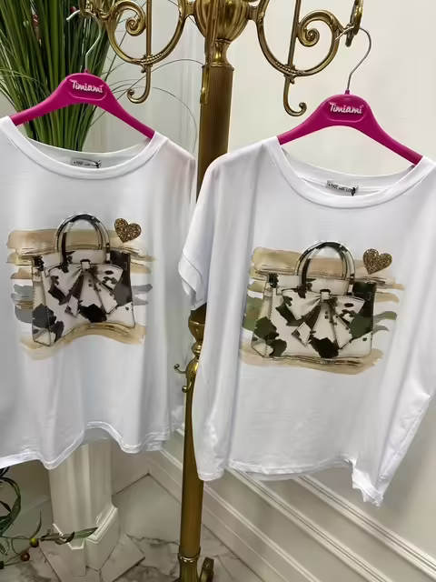 Женские футболки