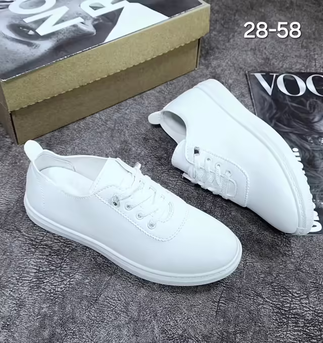 Женские мокасины