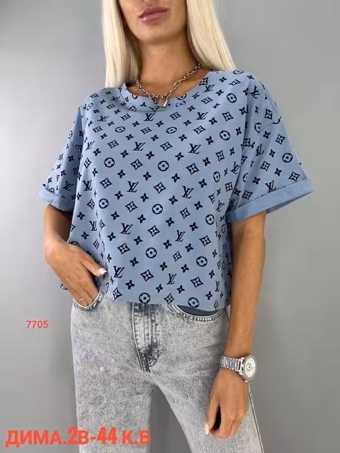 Женские футболки