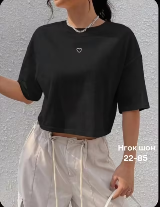 Женские футболки
