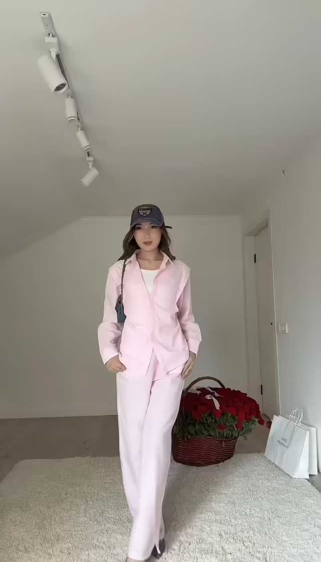 Женские костюмы