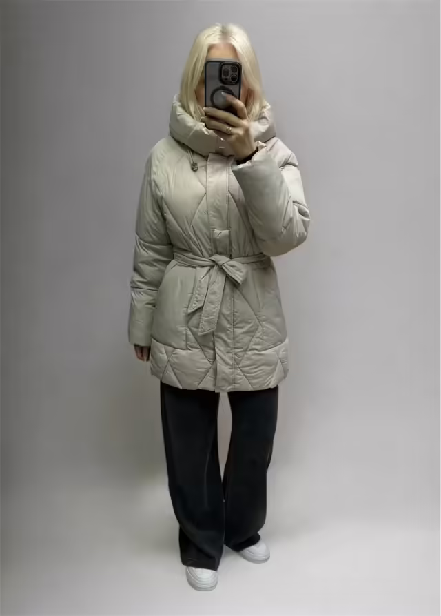Стильные женские куртки с поясом