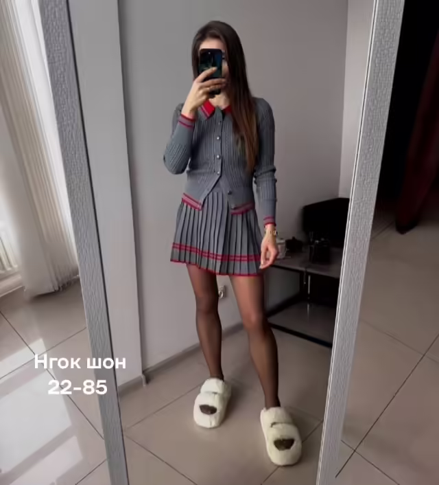 Женские костюмы