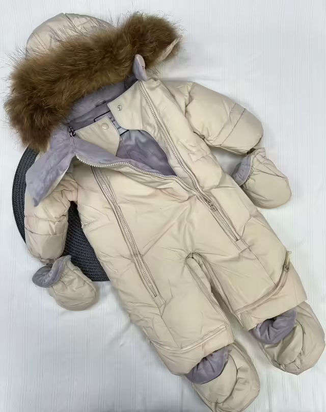 Зимние женские комбинезоны трансформеры