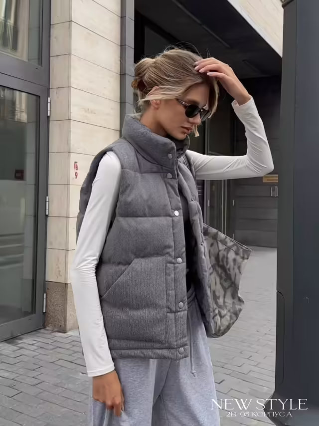 Женские жилетки