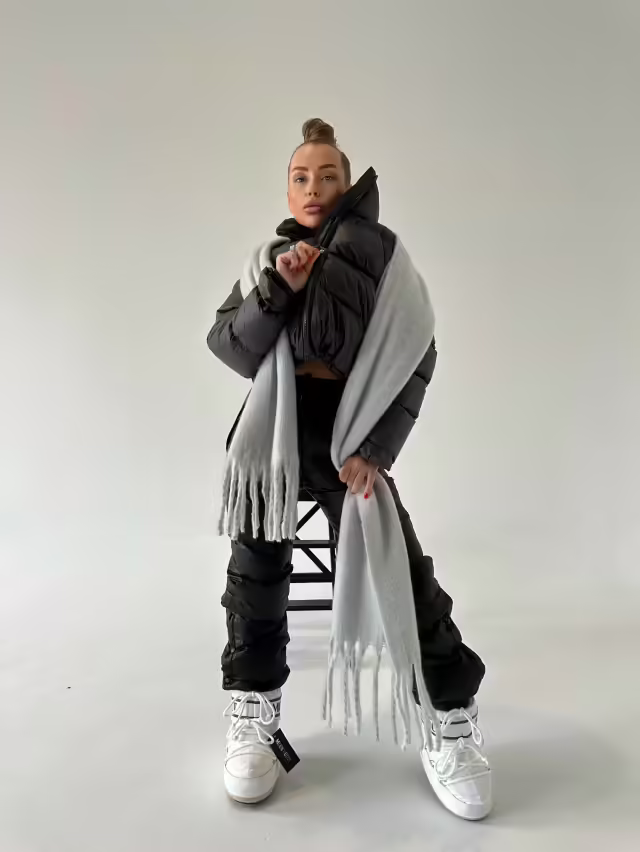 Короткие женские пуховики оверсайз