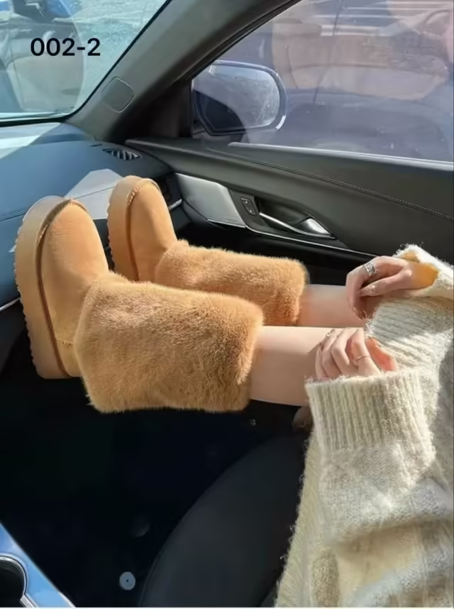 Женские ботинки