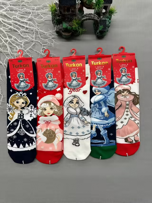 Новогодние женские носки