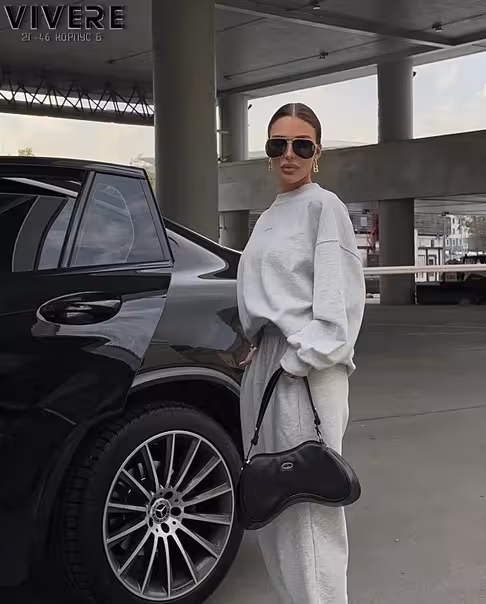 Женские костюмы двойки с надписью