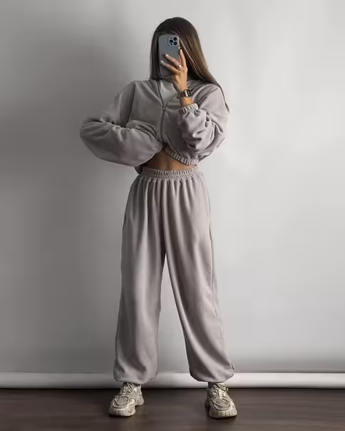 Эксклюзивные женские костюмы из флиса