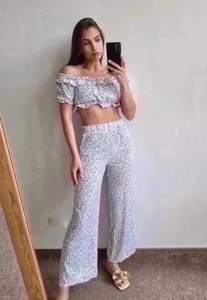Супер женские костюмы двойки