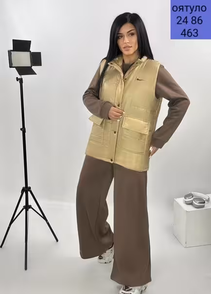 Шикарные женские костюмы тройки