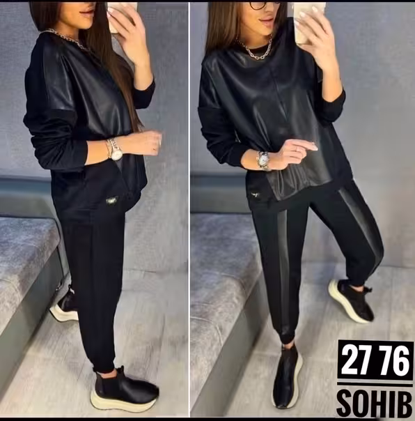 Женские костюмы