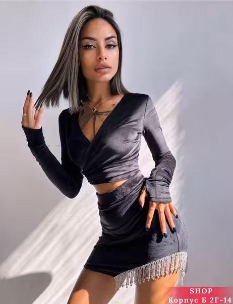 Шикарные женские костюмы двойки