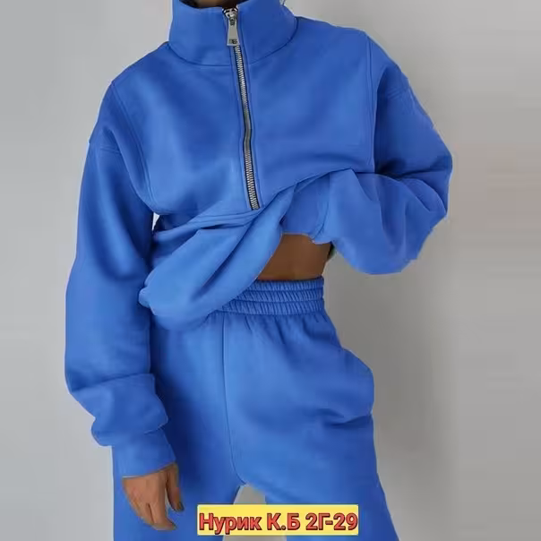 Чудесные женские костюмы двойки