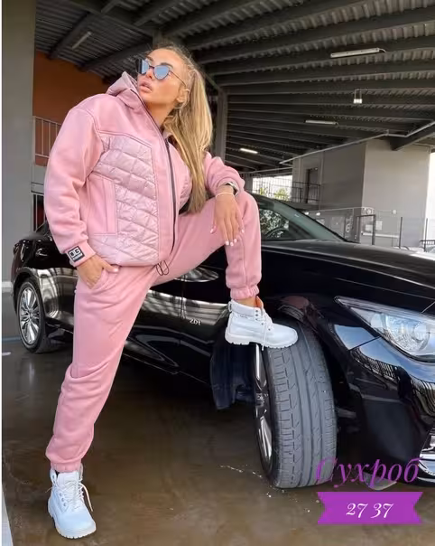 Женские костюмы двойки