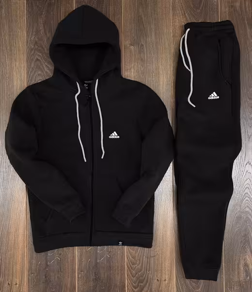 Мужские костюмы adidas