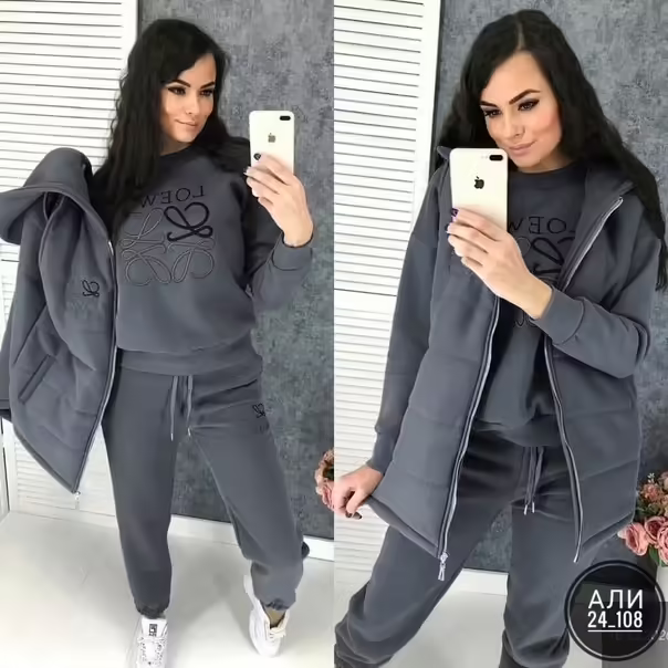 Женские костюмы