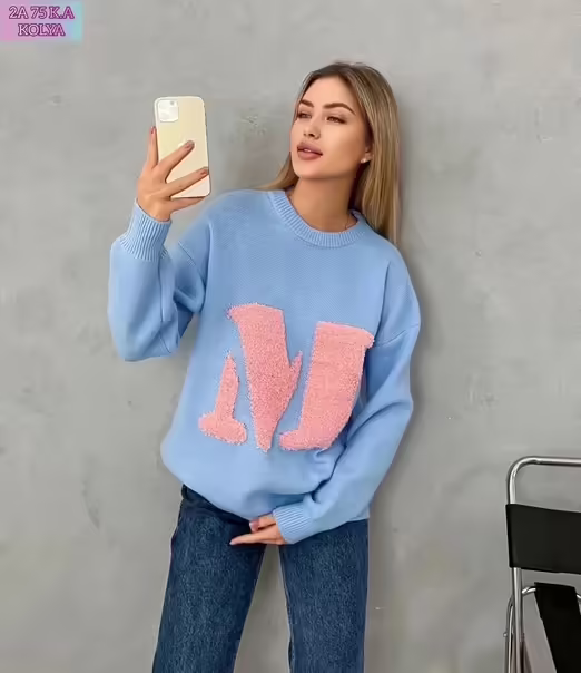Удлинённые женские пуловеры