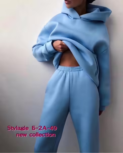 Женские костюмы