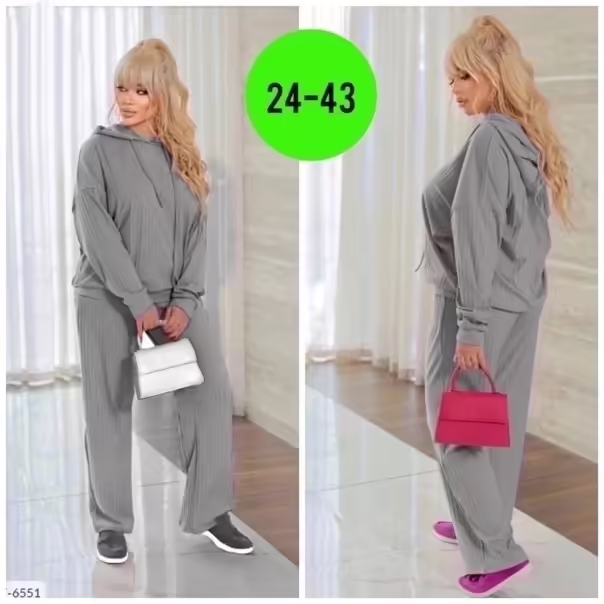 Женские костюмы